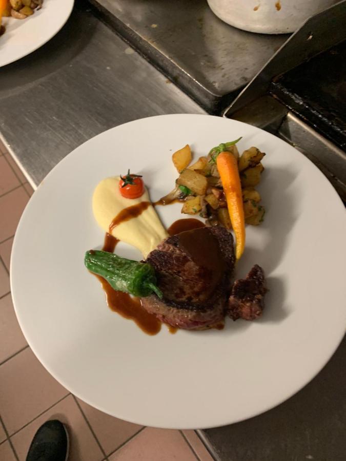 Hotel Restaurant Txistulari Itxassou Eksteriør billede